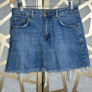 UO‎ bdg 5 pocket denim pelmet mini skirt